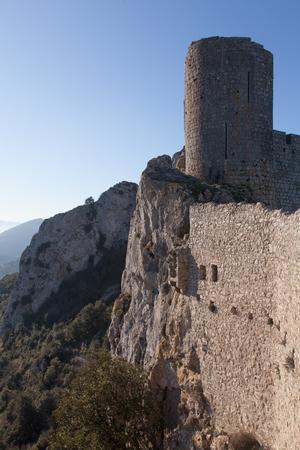 Peyrepertuse