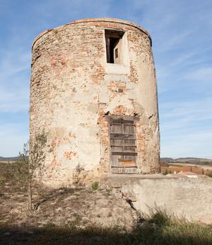 Malviès old windmill